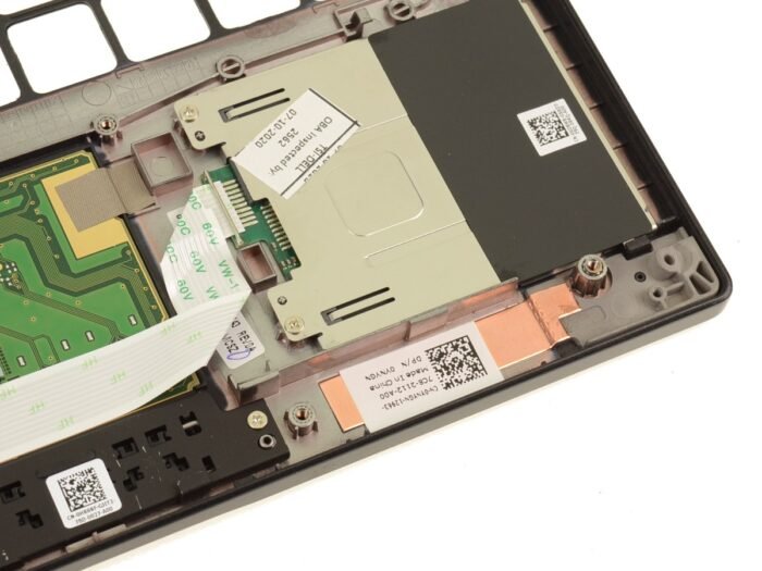 EMEA - For Dell Latitude 7290 / 7390 Palmrest Touchpad Assembly with Smart Card - 1VDC2 - YNYGN - Image 4